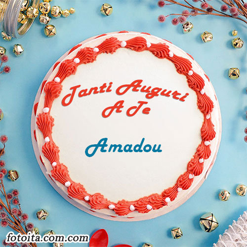 Buon compleanno Amadou nome sulla torta Immagine