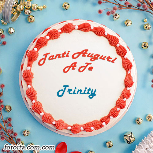 Buon compleanno Trinity nome sulla torta Immagine
